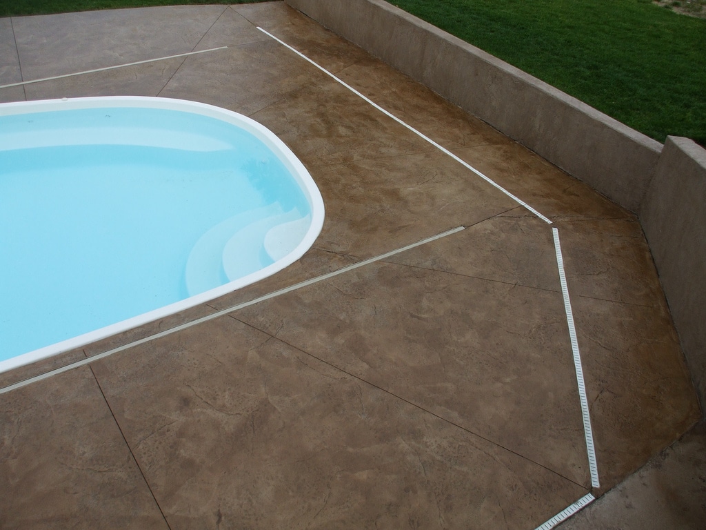 brown stain concrete pool
